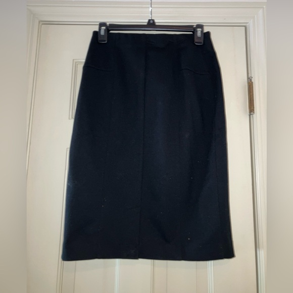 Women’s Macy’s Essentials INC Deep Black Stretch Pencil Skirt 6 NWT - Picture 4 of 4